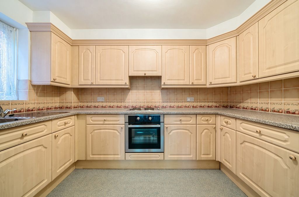 Property photo 1 of 12 986578 (4).Jpg