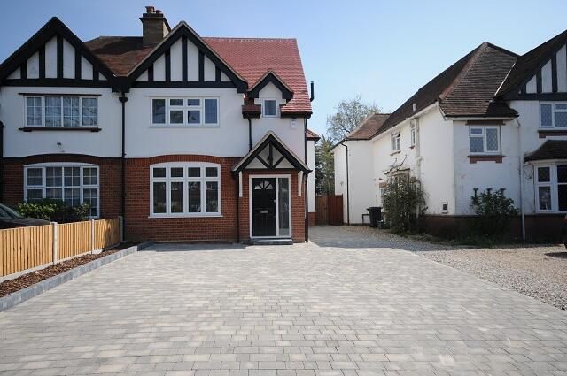 Property photo 1 of 20 Front (Exterior)