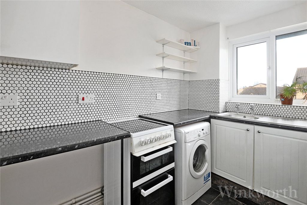 Property photo 3 of 12 Picture No. 08