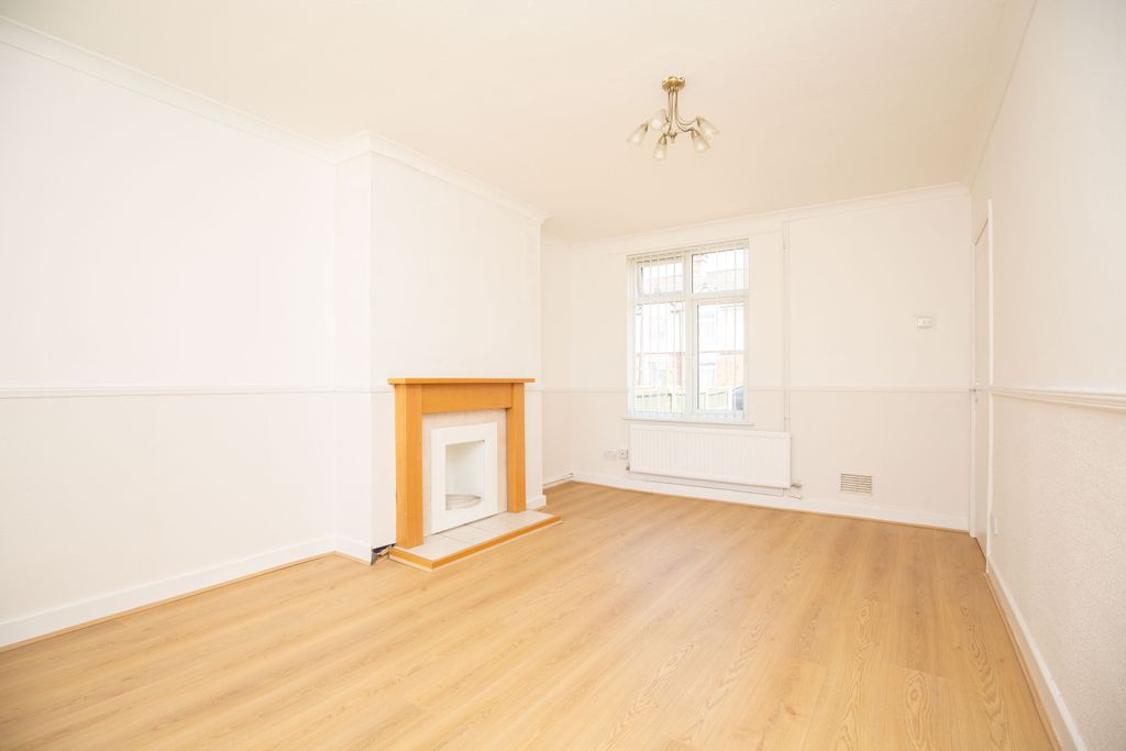 Property photo 2 of 11 Mw26-1428
