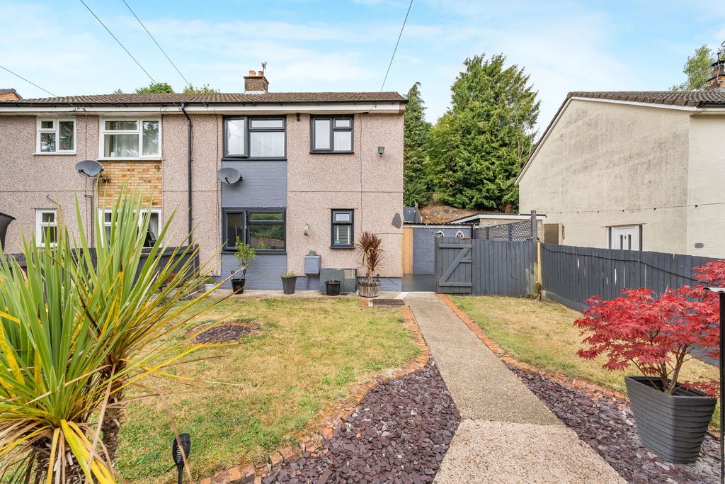 Property photo 1 of 37