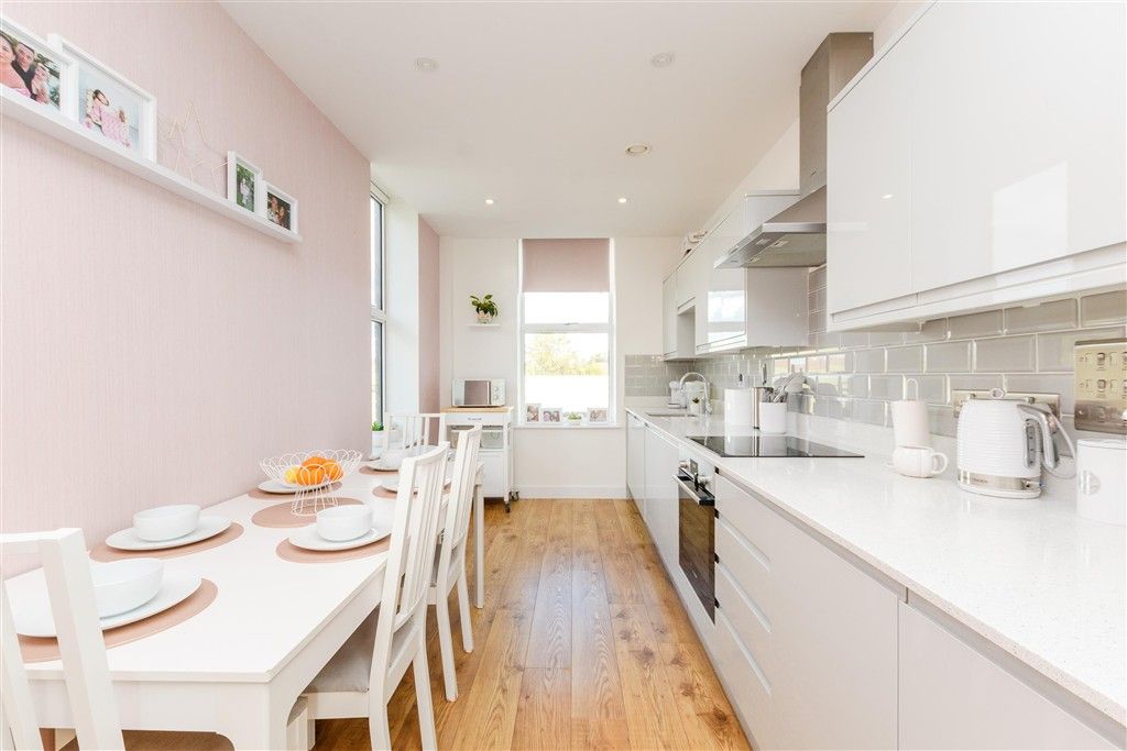 Property photo 2 of 8 Kitchen/ Diner