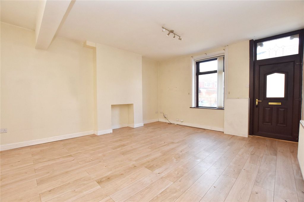 Property photo 3 of 18 Picture No. 04