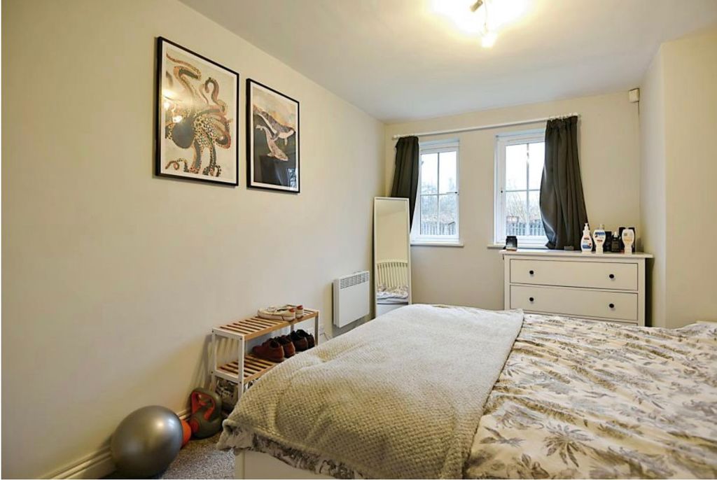 Property photo 3 of 7 Master Bed Room
