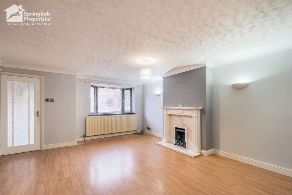 Property photo 2 of 18 Image 2