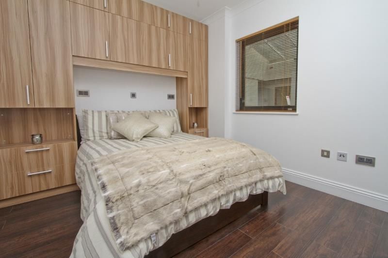 Property photo 3 of 10 Bedroom 1