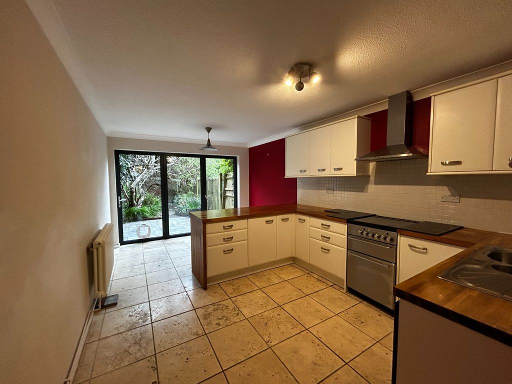 Property photo 2 of 16 3256621