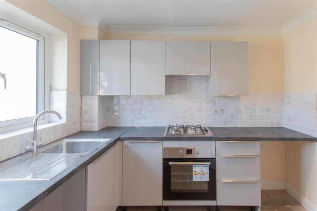 Property photo 2 of 4 Img_2005.Jpg