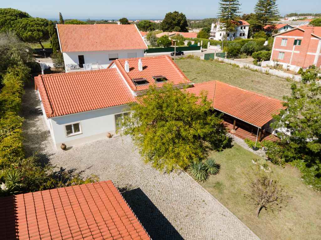 Property photo 1 of 31