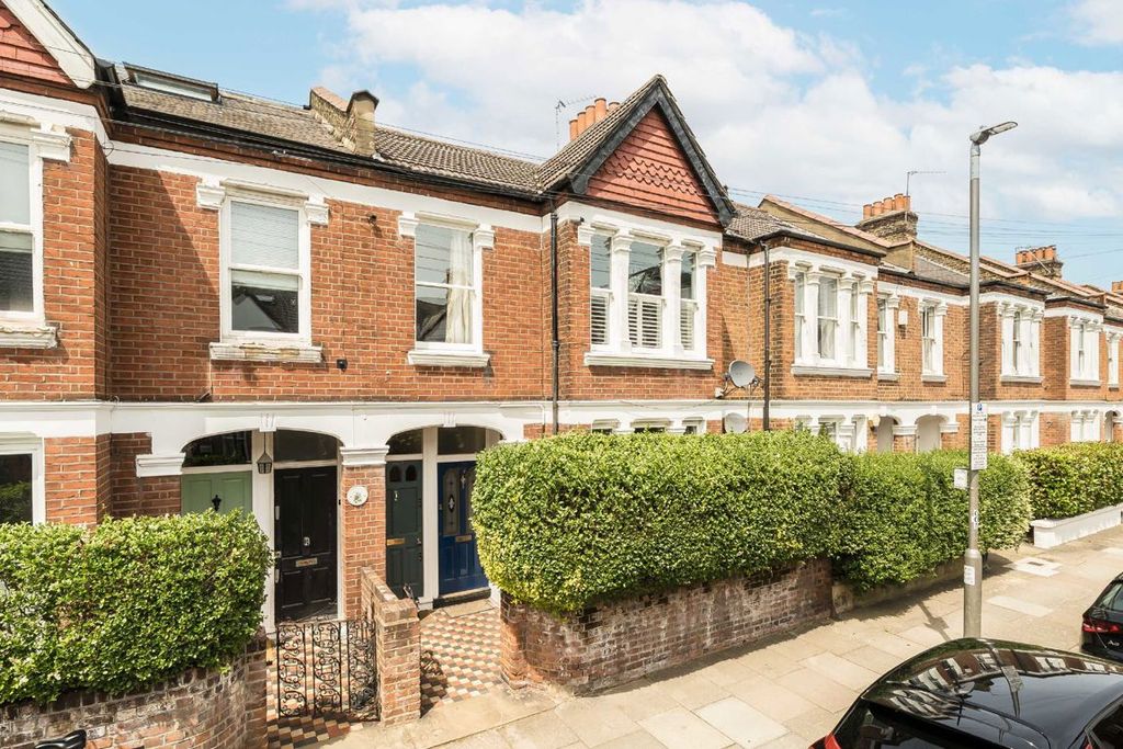 Property photo 1 of 7