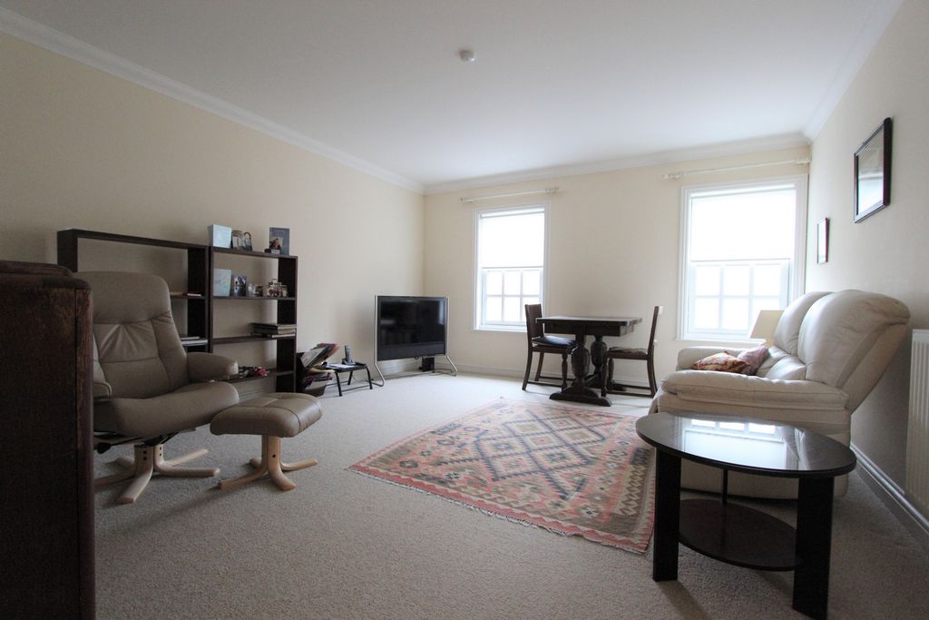 Property photo 2 of 8 Photo 2