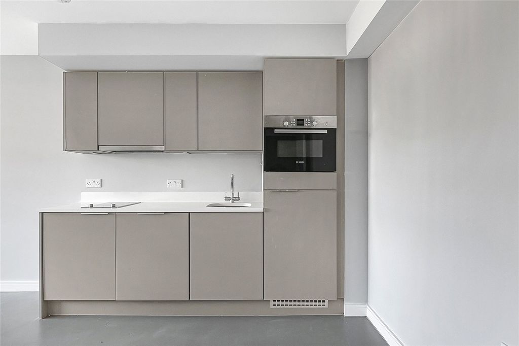 Property photo 3 of 11 Picture No. 11