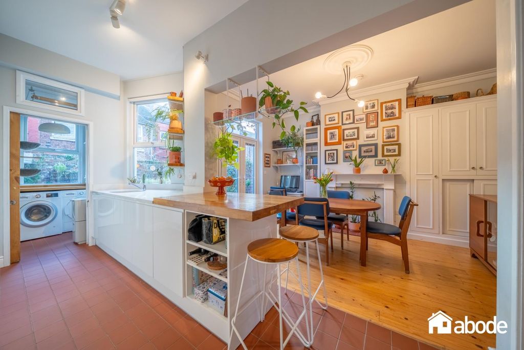 Property photo 3 of 33 Dsc09267-Hdr.Jpg