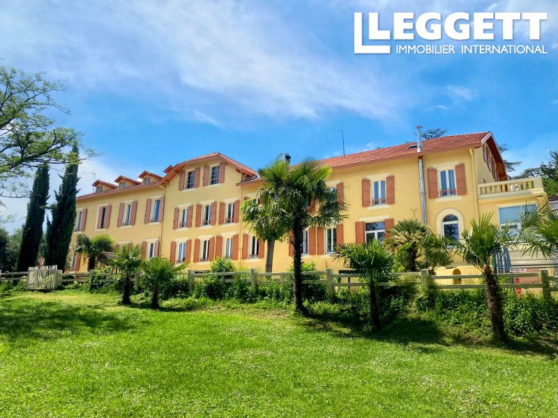 Property photo 1 of 10