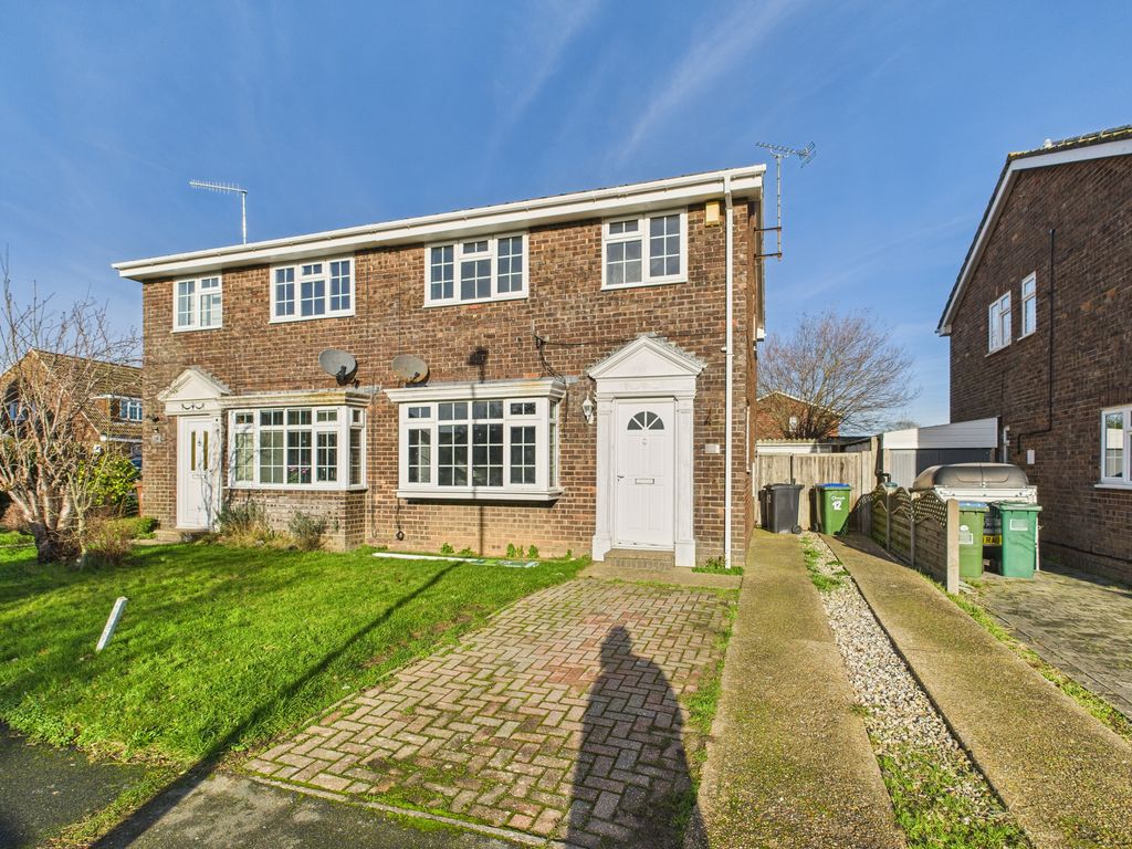 Property photo 1 of 11 External