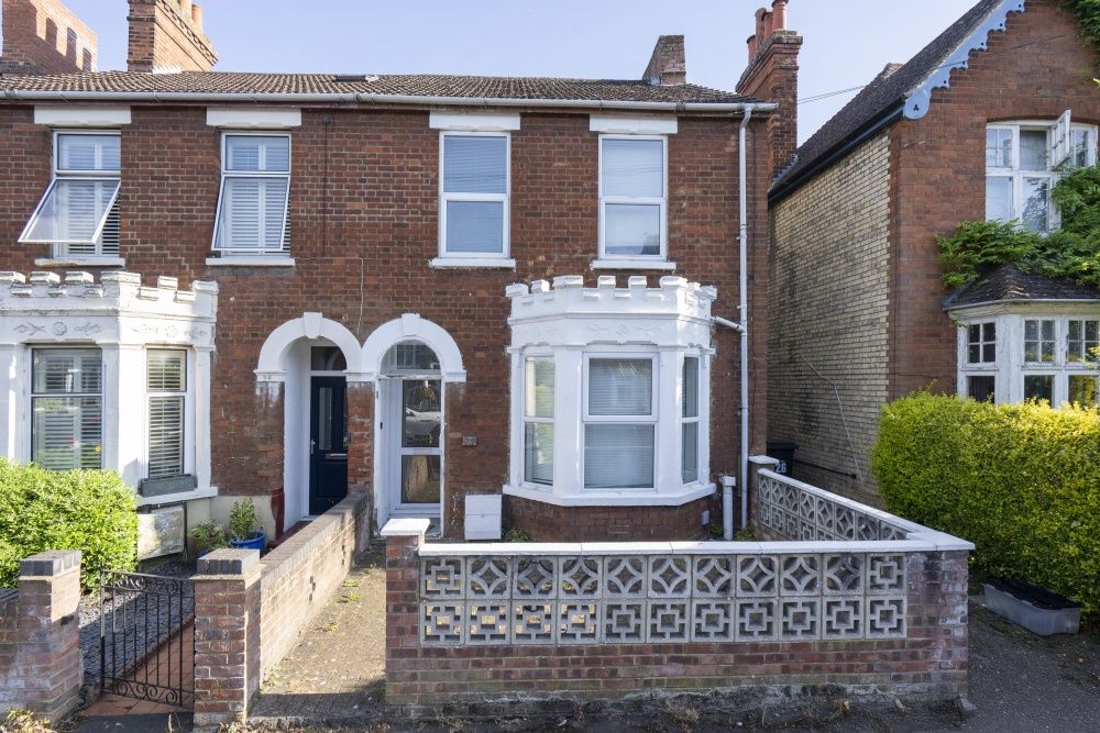 Property photo 1 of 19