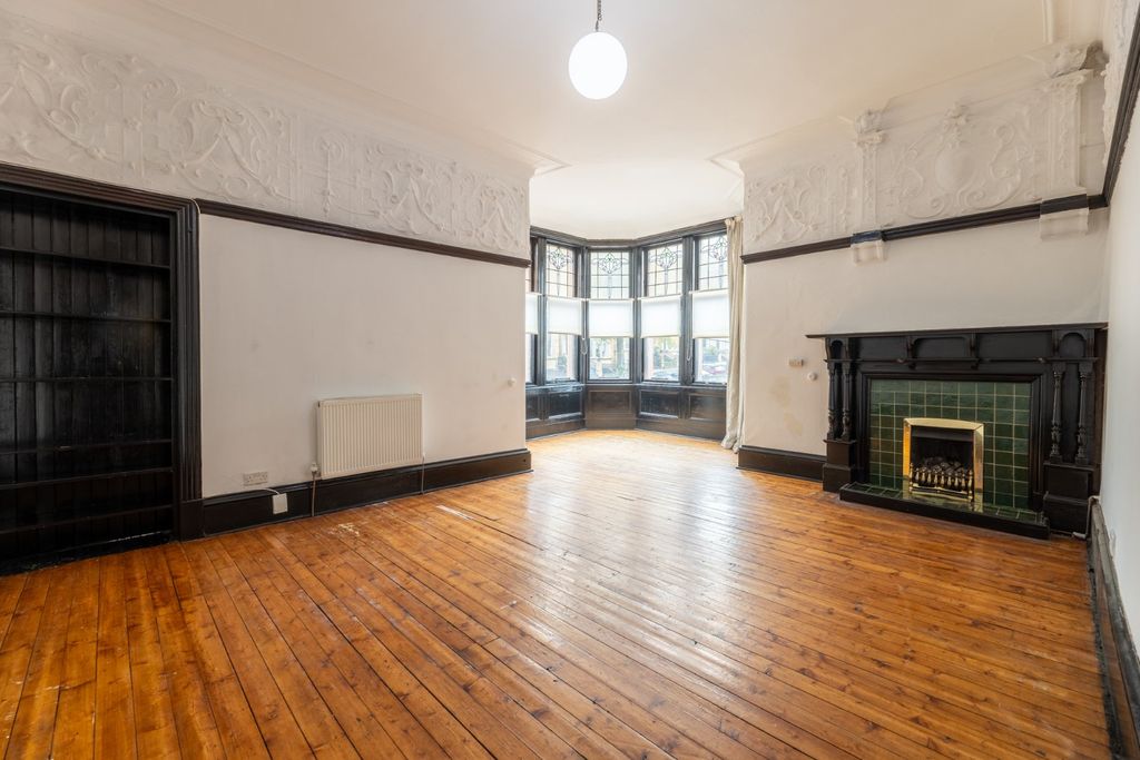 Property photo 2 of 27 Picture 2