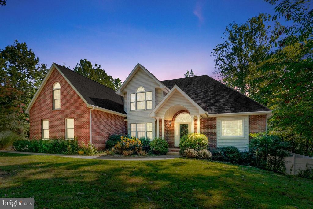 Property photo 1 of 21