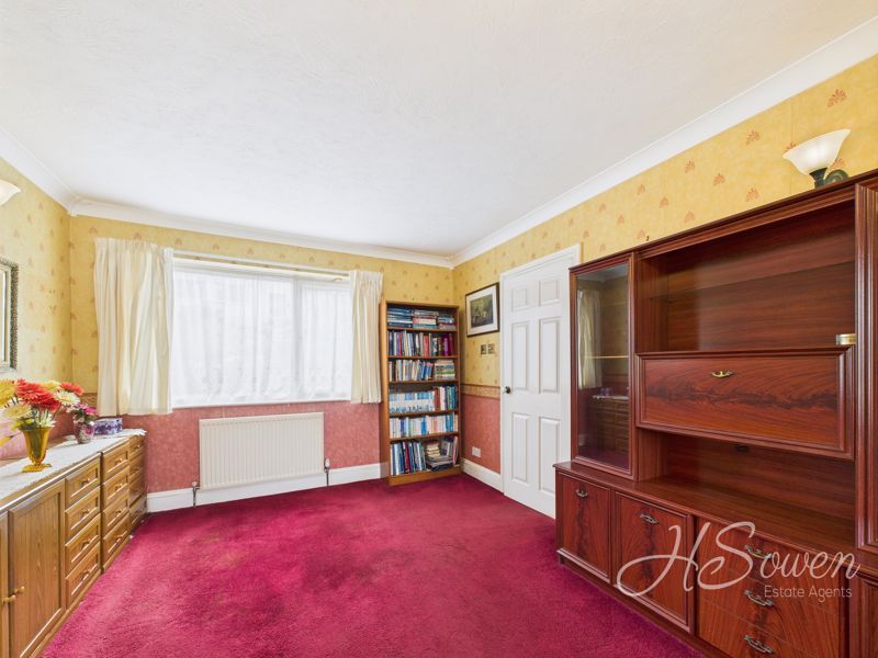 Property photo 3 of 16 Photo 15
