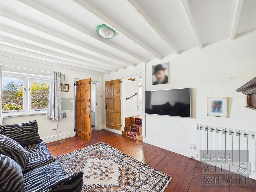 Property photo 3 of 29