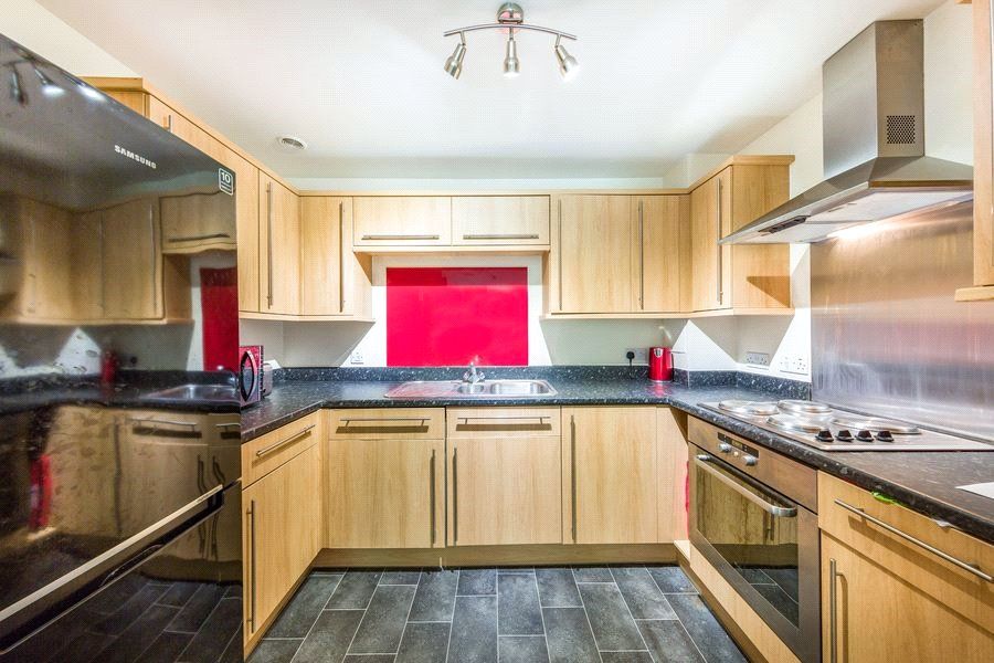 Property photo 2 of 8 2. Kitchennew.Jpg