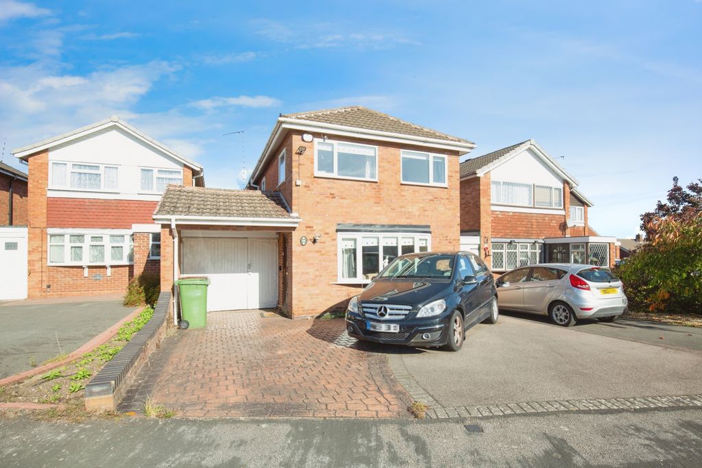 Property photo 1 of 20 d2B81F48-Mw-8811