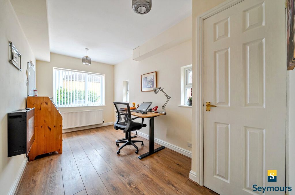 Additional image 15 of 3 bed semi-detached house for saleGuildford, Surrey GU1