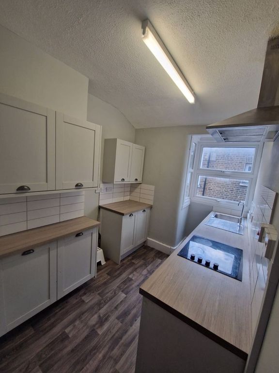 Property photo 2 of 13 Photo 15