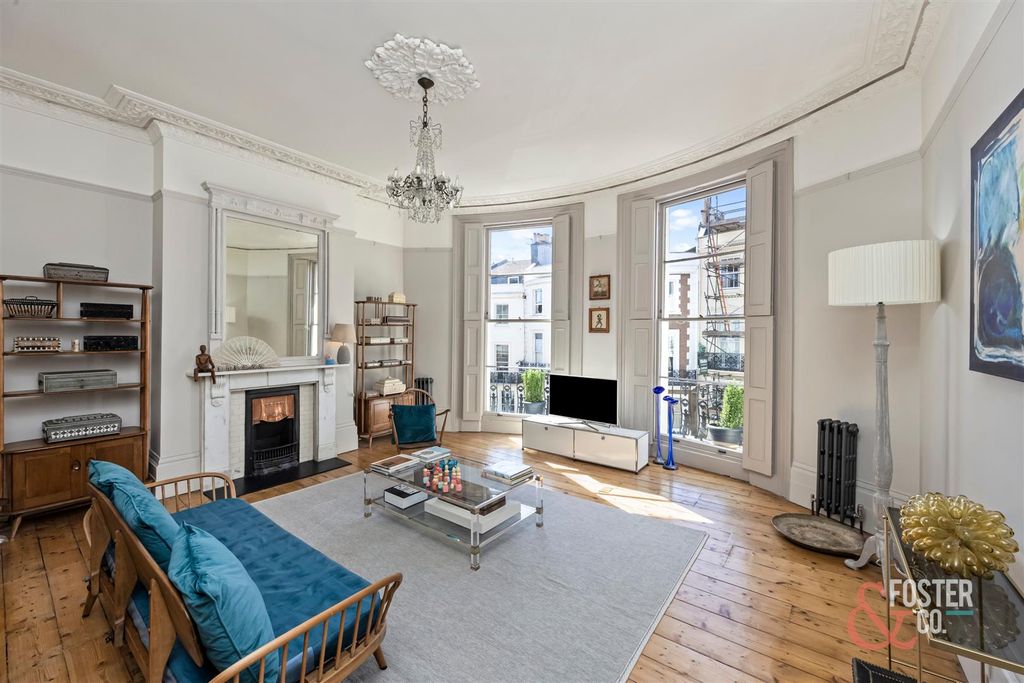 Property photo 2 of 29 Brunswick Road, 52-014.Jpg