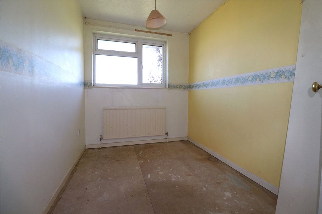 Property photo 3 of 13 Bedroom 3