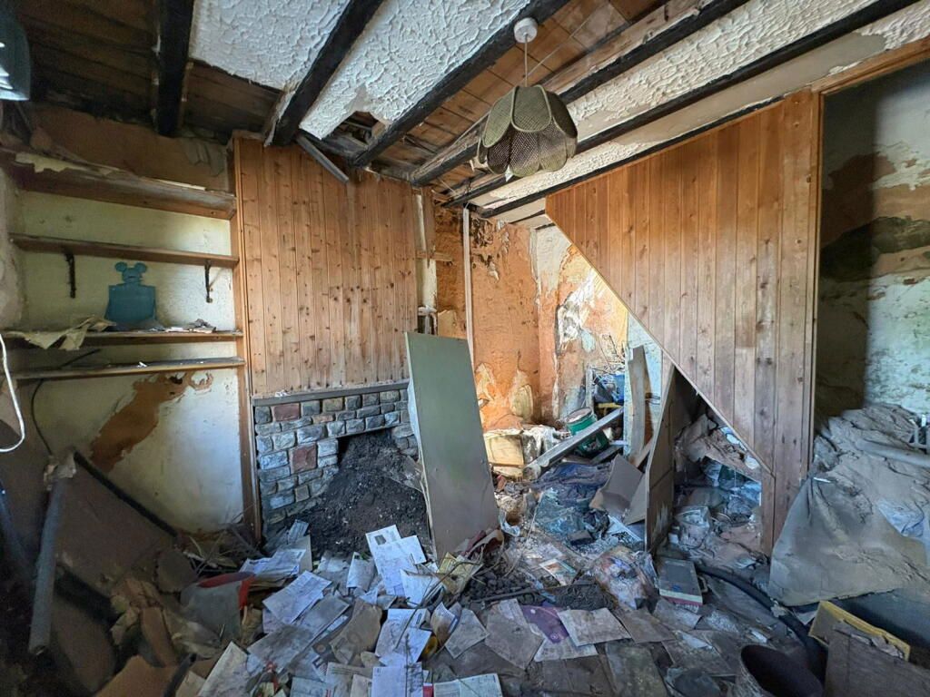 Property photo 2 of 2