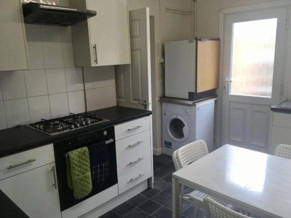 Property photo 3 of 9 9503120.Jpg