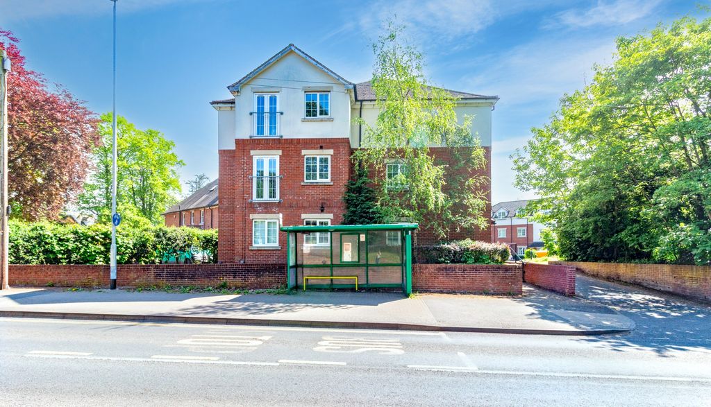 Property photo 1 of 18