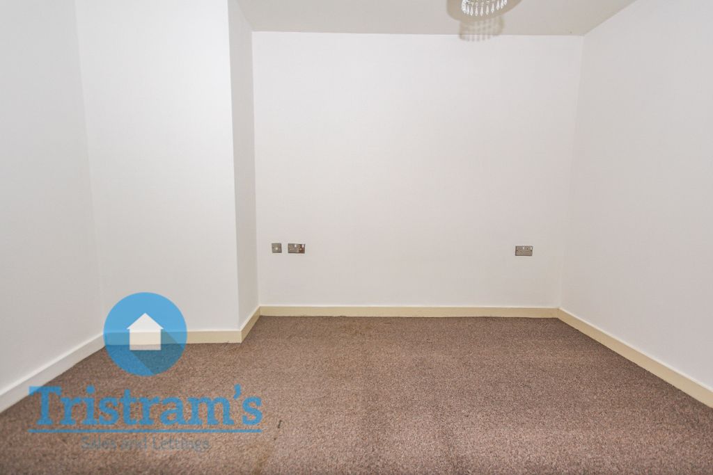 Property photo 3 of 7 Img_7803_5_Original