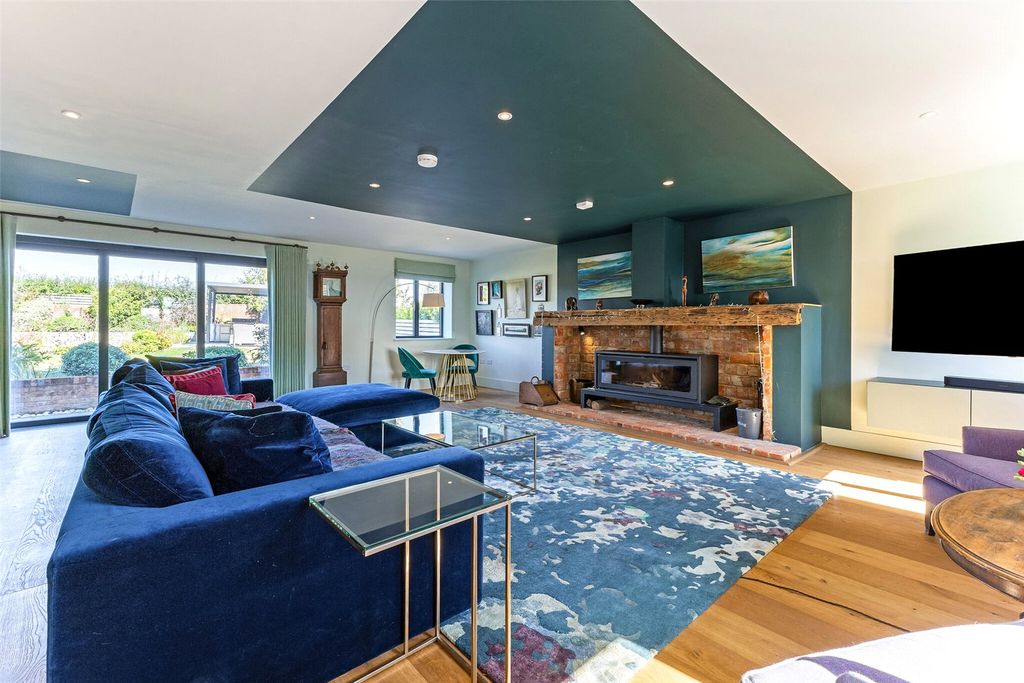 Additional image 6 of 6 bed detached house for saleMalders Lane, Maidenhead, Berkshire SL6
