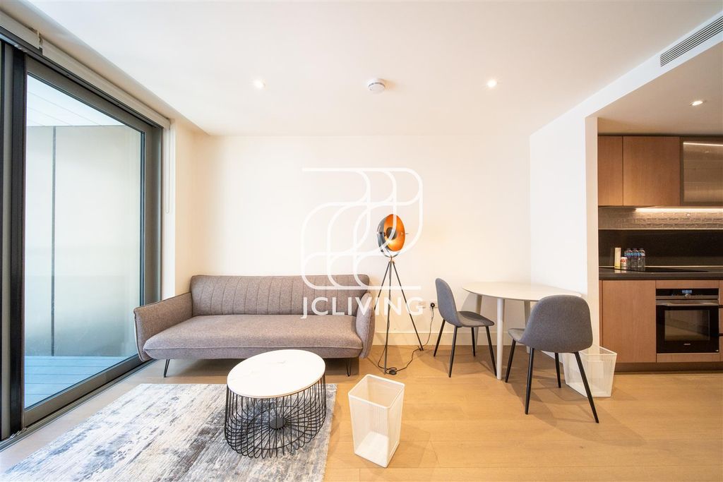 Property photo 1 of 17 Dsc04109.Jpg