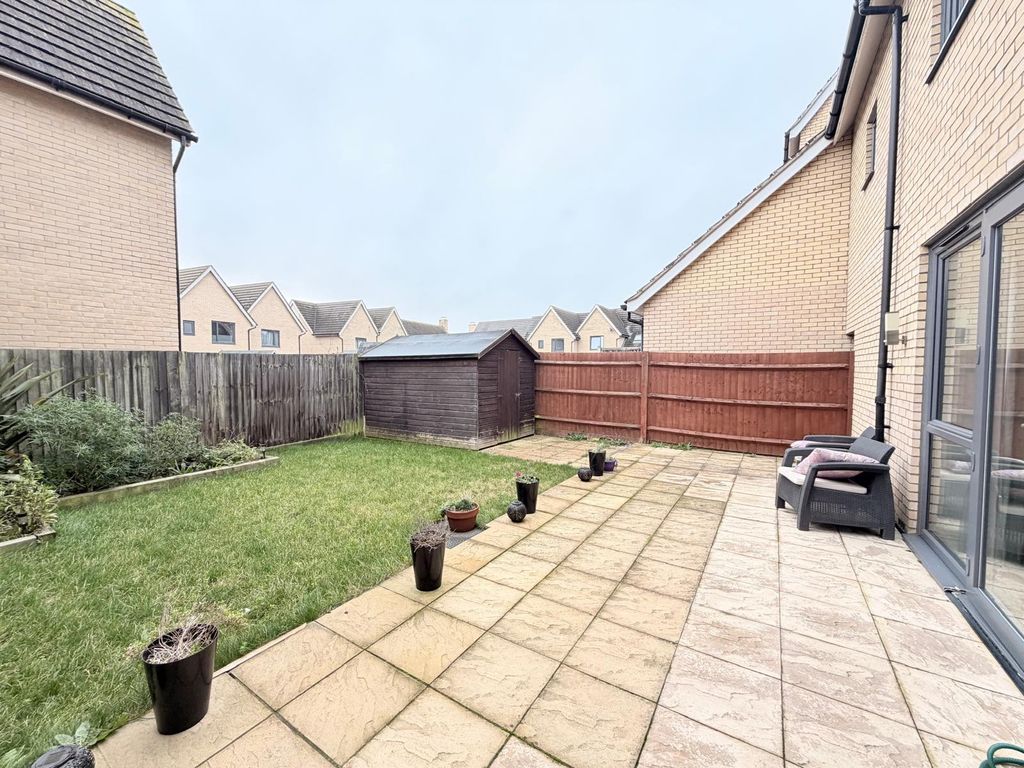 Property photo 3 of 14