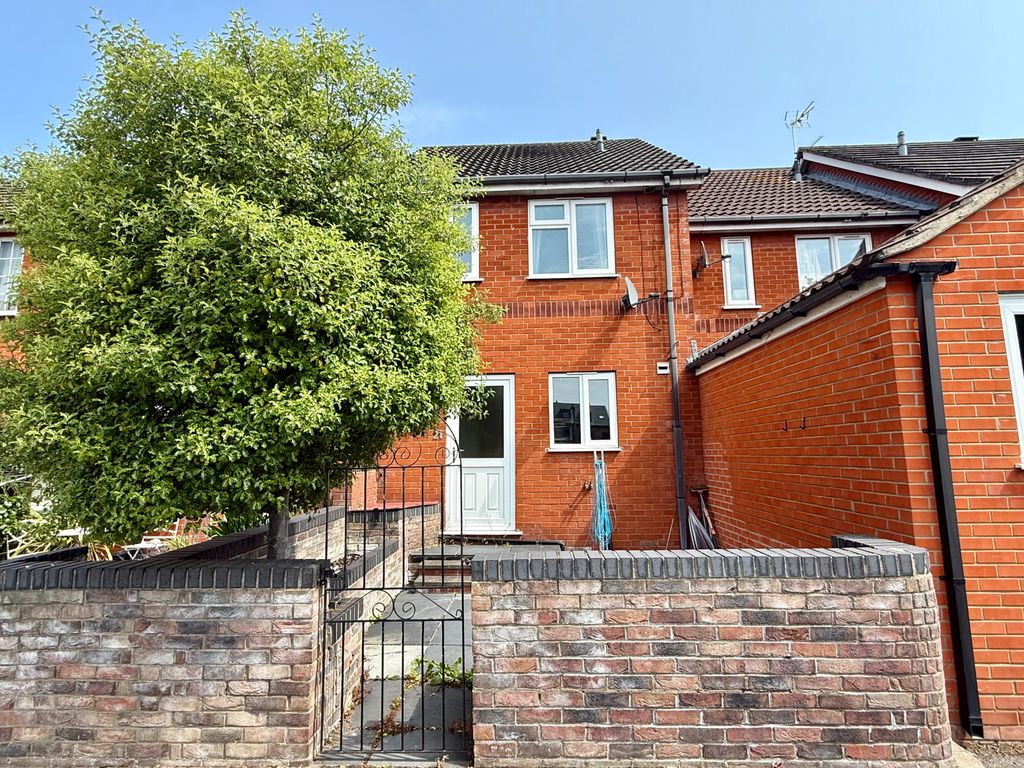 Property photo 1 of 13
