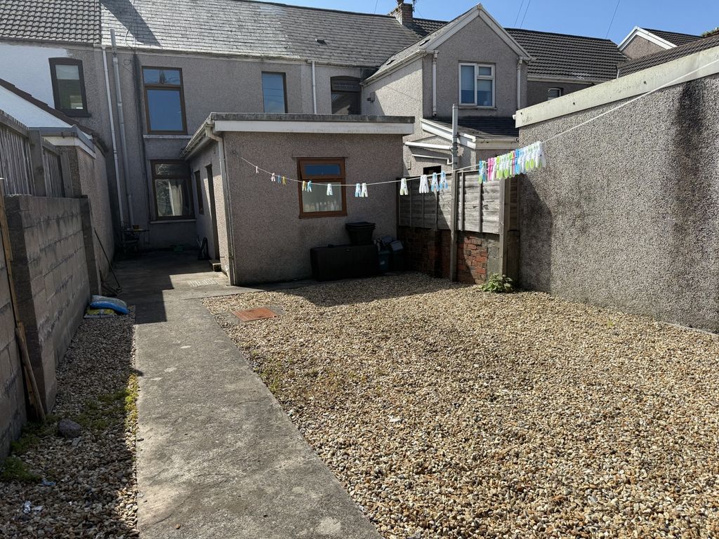 Property photo 3 of 4 Not Specified