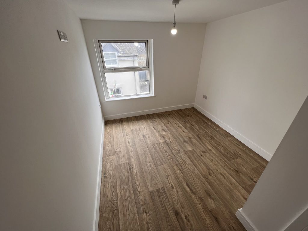Property photo 3 of 4 Img_1931