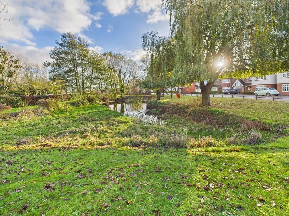 Property photo 2 of 15