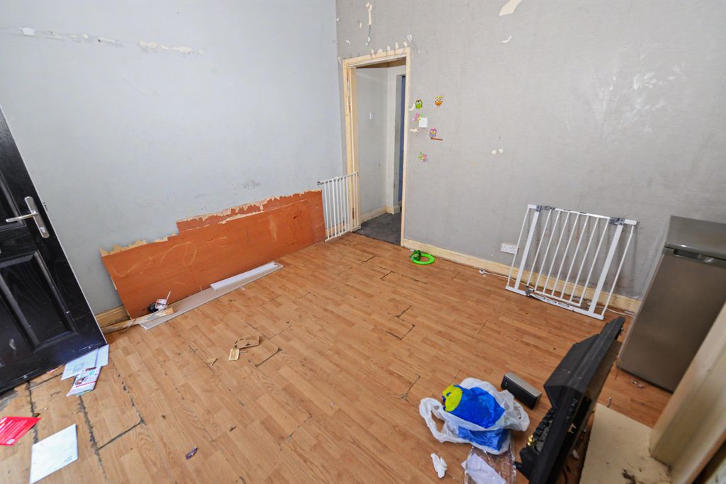 Property photo 3 of 15 59 Cannon Street, Walsall, West Midlands, Ws2 8Ay