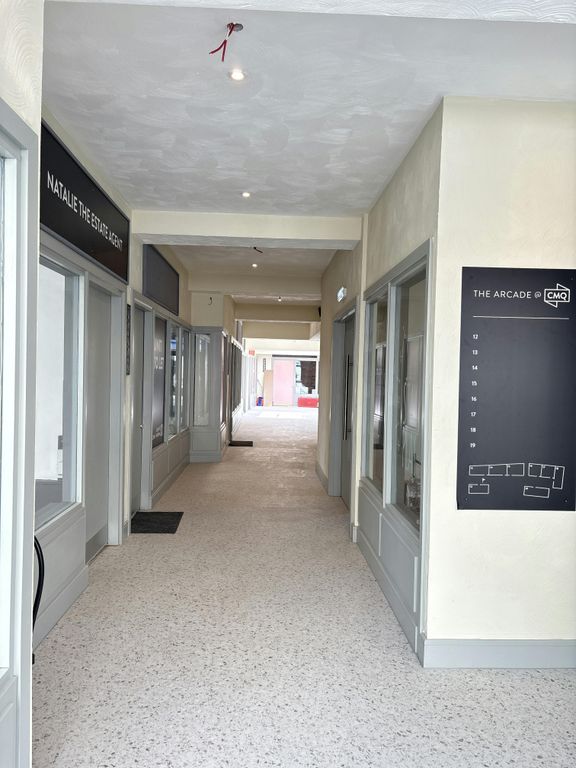 Property photo 3 of 13 Corridor