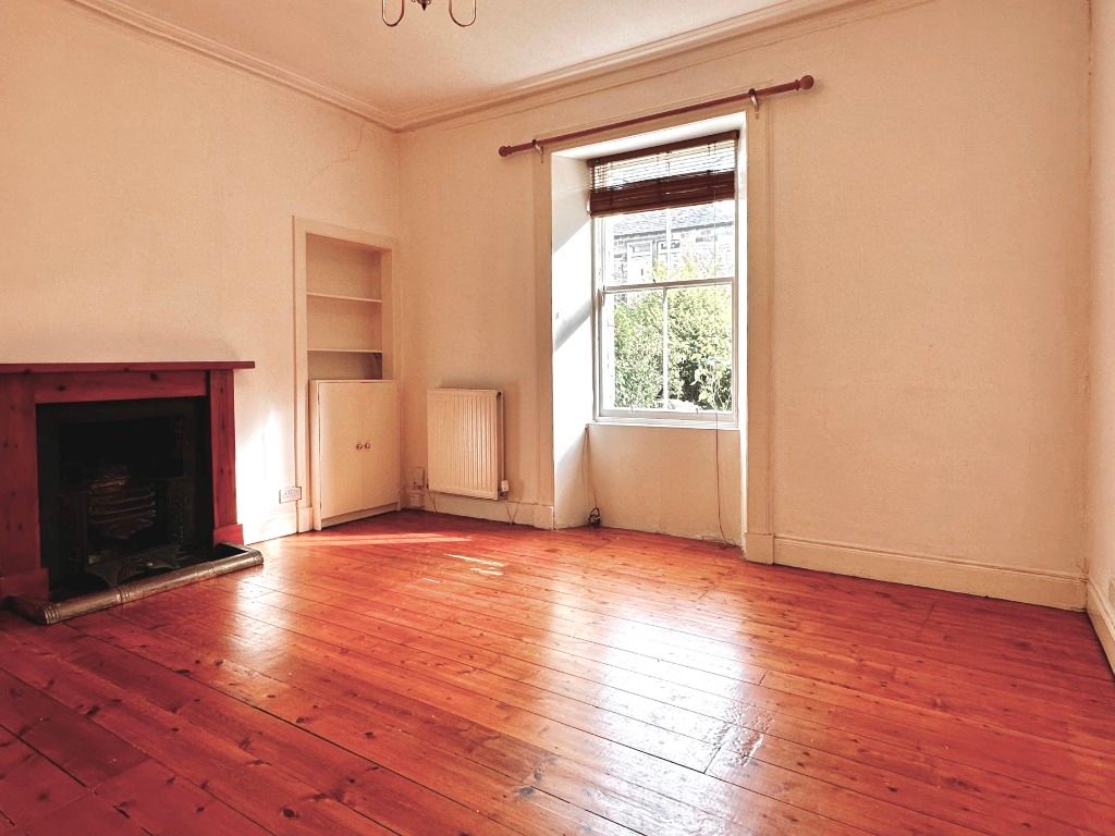 Property photo 2 of 13 Photo 2