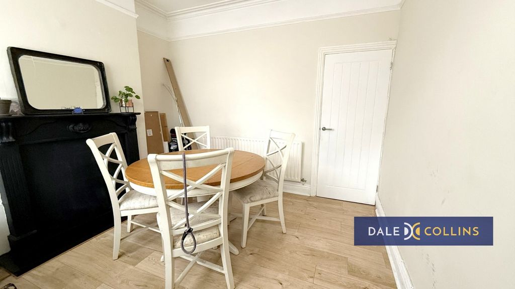 Property photo 2 of 13 Photo 1