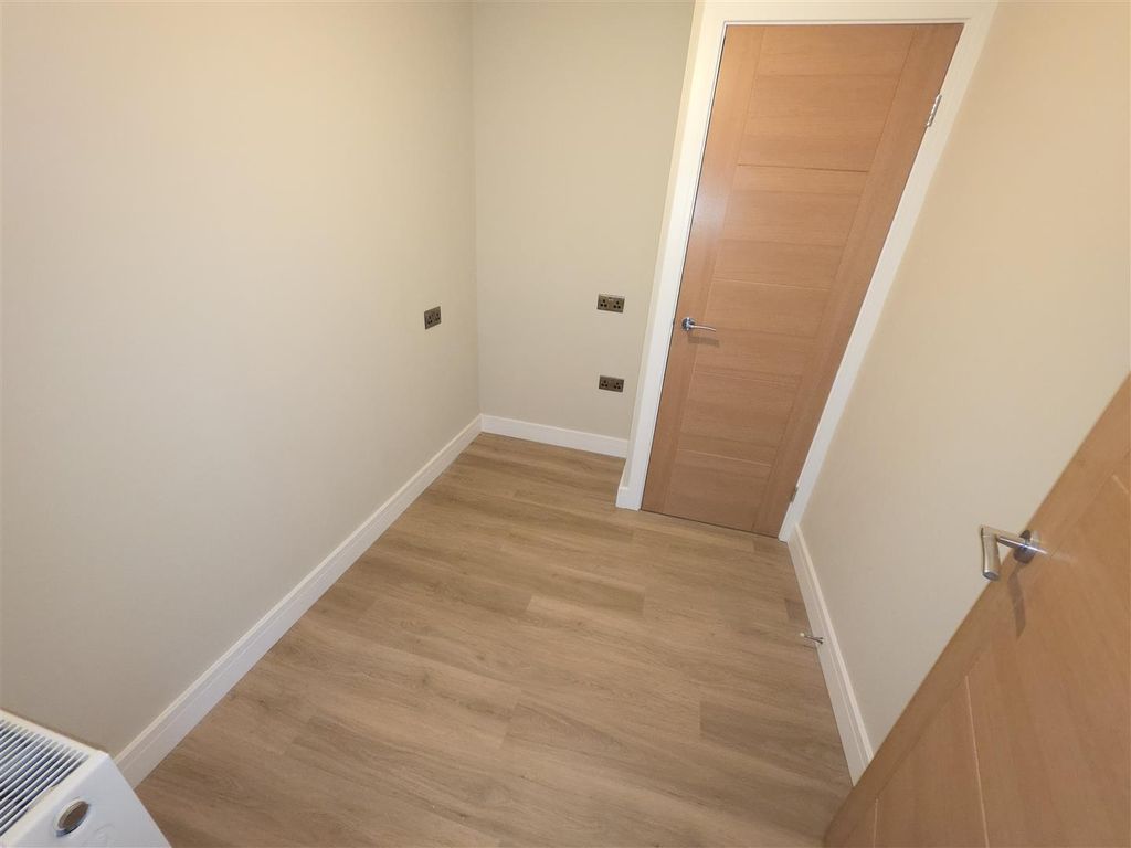 Property photo 3 of 28 20260303_171122.Jpg