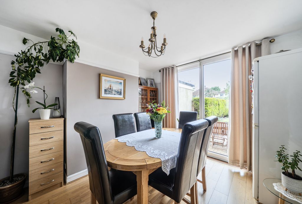 Property photo 3 of 9 1457410 (13).Jpg