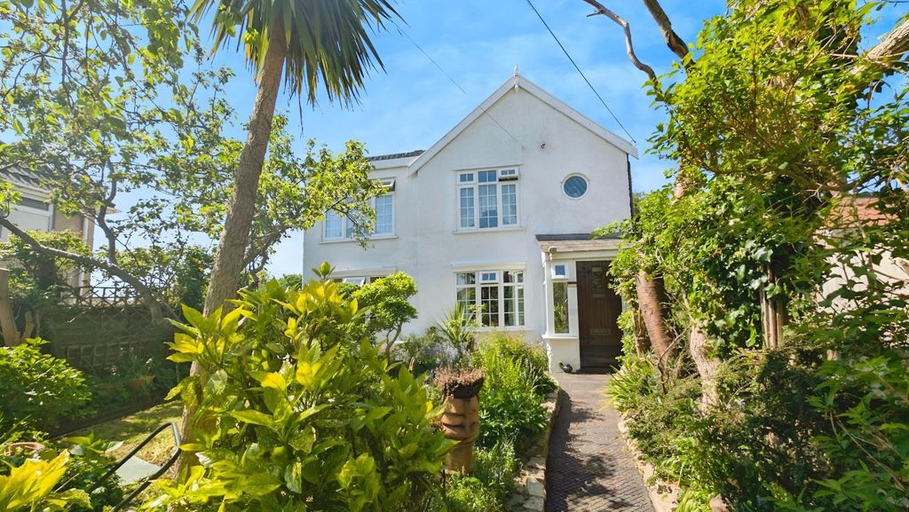 Property photo 1 of 24 3E613d85-Pxl_20250430_123727142.Jpg