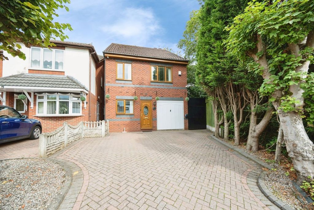 Property photo 1 of 20