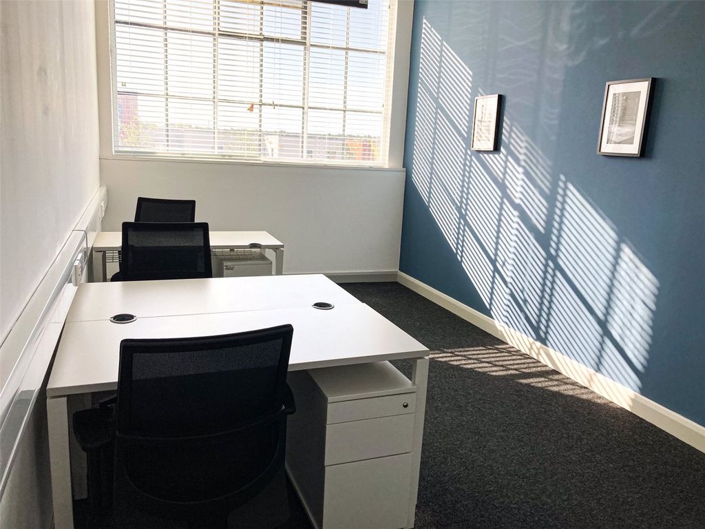 Property photo 2 of 4 Picture No. 01